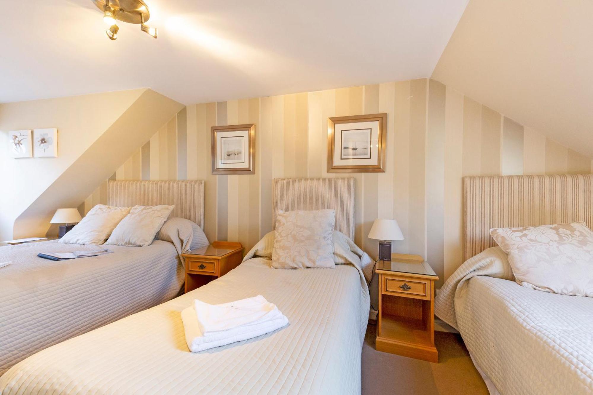 Arden Guest House, Craigmillar Castle EDI Eksteriør billede